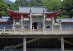 天子山瀑布图片