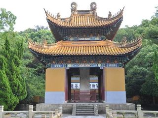 普济寺碑亭