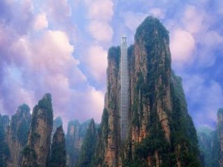 百龙电梯