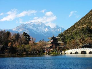 黑龙潭