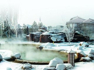 御水温泉冬景